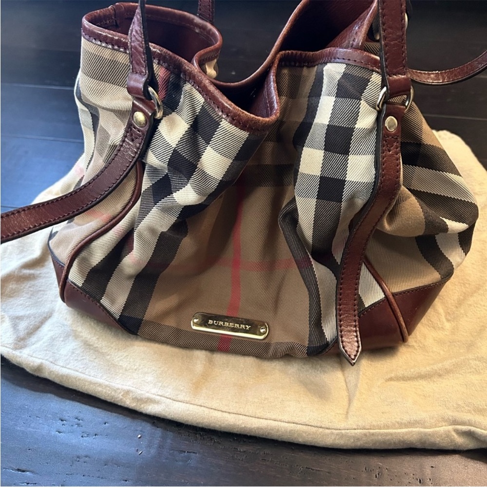 Authentic Burberry Canterbury Tote Bag